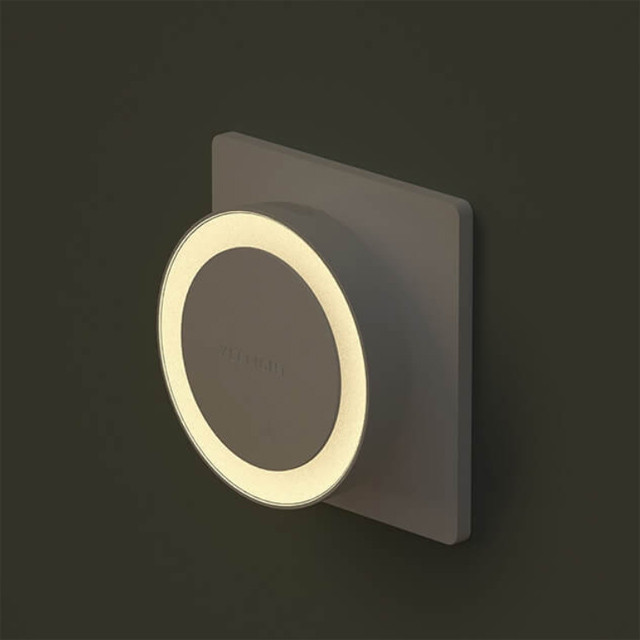 Lampka nocna z czujnikiem zmierzchu Yeelight Sensor Plug-in Light YLYD11YL - zdjęcie 3
