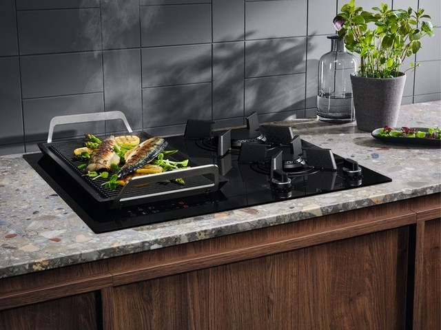 Płyta indukcyjno-gazowa ELECTROLUX KDI641723K - zdjęcie 3