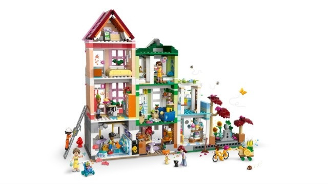 LEGO FRIENDS 42670 Mieszkania i sklepy w mieście Heartlake - zdjęcie 2