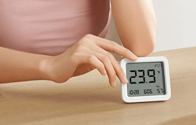 Czujnik temperatury i wilgotności Xiaomi Smart Temperature and Humidity Monitor 3 - zdjęcie 8