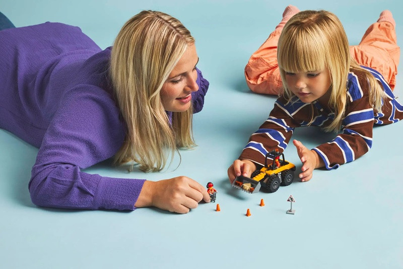 LEGO CITY 60450 Żółta ładowarka kołowa - zdjęcie 6