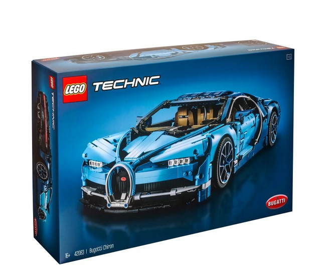 LEGO Technic 42083 Bugatti Chiron - zdjęcie 1