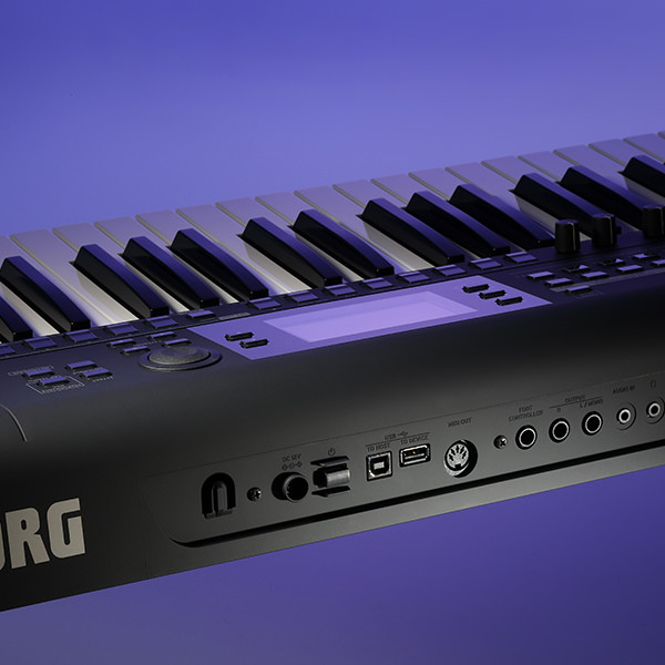 Korg I3MS - Syntezator, stacja robocza - zdjęcie 3