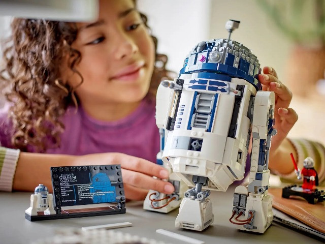 LEGO Star Wars 75379 R2-D2 - zdjęcie 3