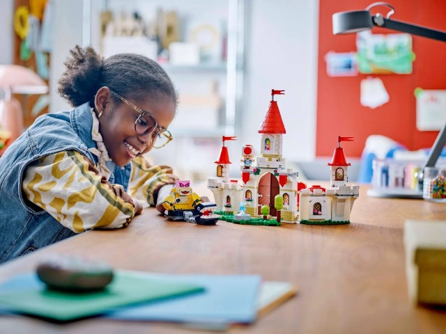 LEGO Super Mario 71435 Roy i bitwa na zamku Peach - zdjęcie 9