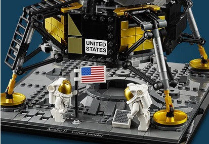 LEGO Creator Expert 10266 Lądownik księżycowy Apollo 11 NASA - zdjęcie 4