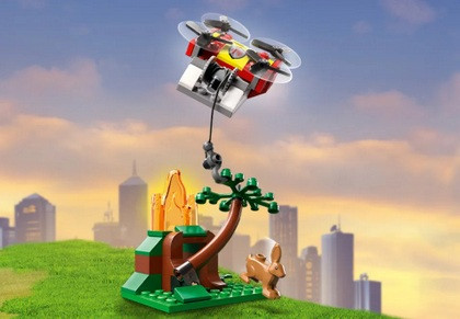 LEGO City 60374 Terenowy pojazd straży pożarnej - zdjęcie 7