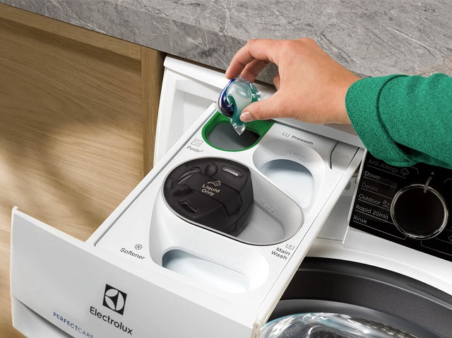 Pralka ELECTROLUX EW7FN349PSP 9 kg 1400 obr/min - zdjęcie 4