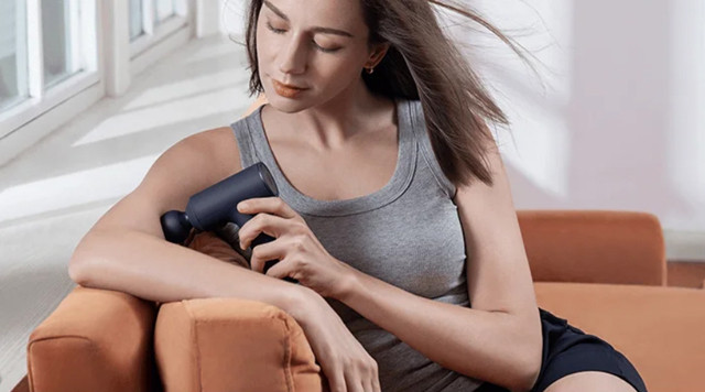 Pistolet do masażu mięśni Xiaomi Massage Gun Mini - zdjęcie 4