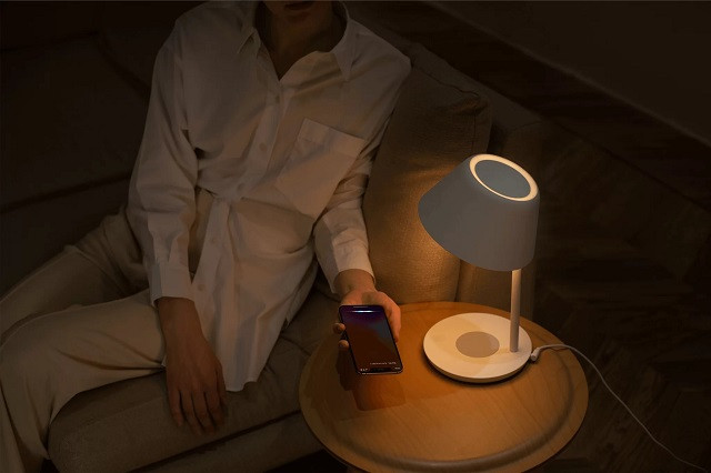 Inteligentna lampka nocna Yeelight Staria Pro YLCT03YL - zdjęcie 7