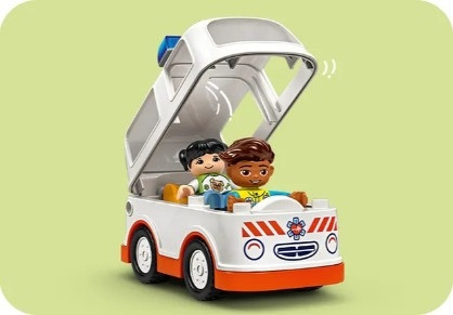 LEGO DUPLO TOWN 10447 Karetka z kierowcą - zdjęcie 4