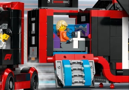 LEGO CITY 60445 F1 Ciężarówka z bolidami RB20 i AMR24 F1 - zdjęcie 7