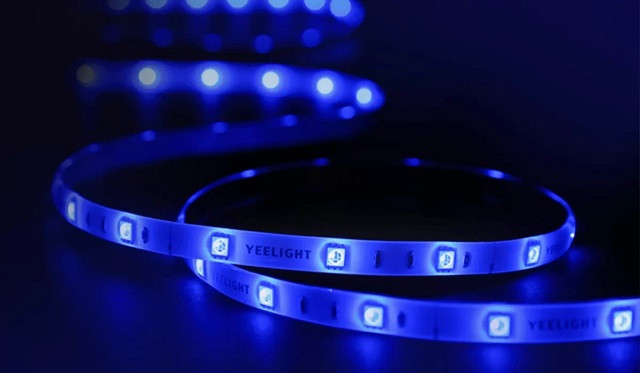 Przedłużenie taśmy LED Yeelight Lightstrip Extension (1 m) YLOT01YL - zdjęcie 2