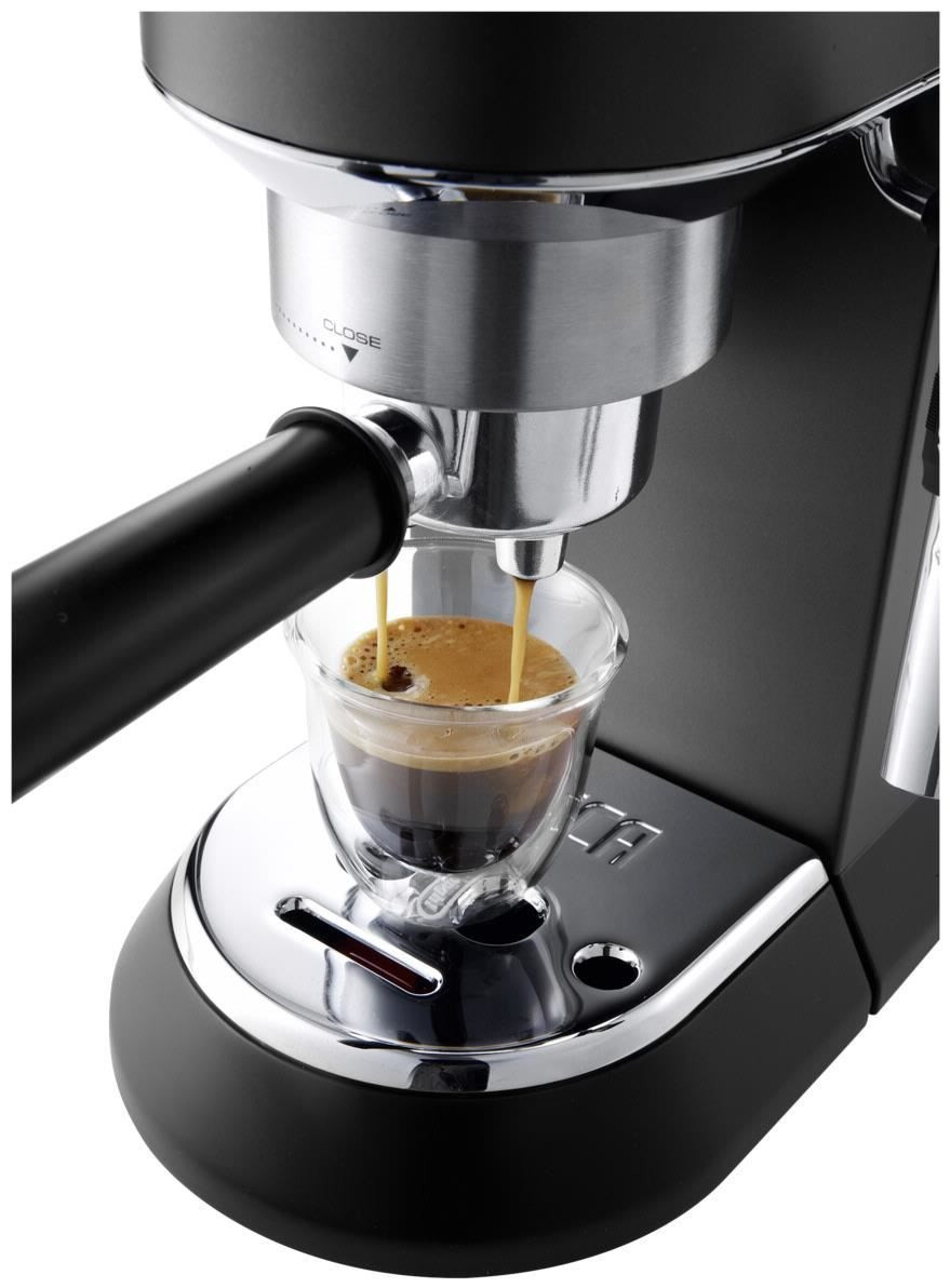 Ekspres do kawy DeLonghi EC 685.BK - zdjęcie 1
