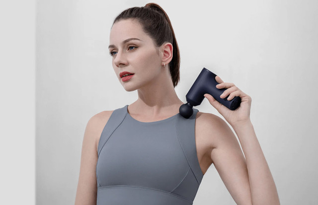Pistolet do masażu mięśni Xiaomi Massage Gun Mini - zdjęcie 1