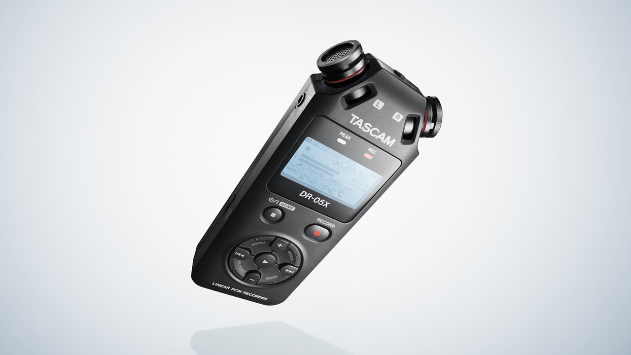 Tascam DR-05X - Przenośny rejestrator cyfrowy z interfejsem USB, zapis na karcie pamięci microSD - zdjęcie 4