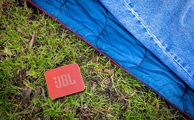 JBL GO ESSENTIAL 2 BLK głośnik przenośny BT czarny - zdjęcie 4