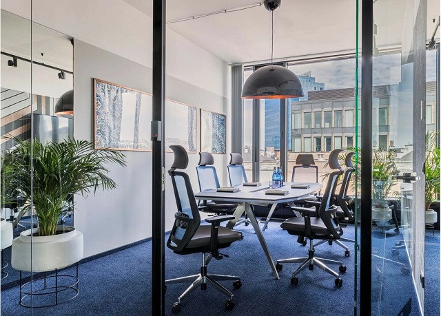 Ergonomiczny fotel biurowy SPECTRUM czarny - zdjęcie 3