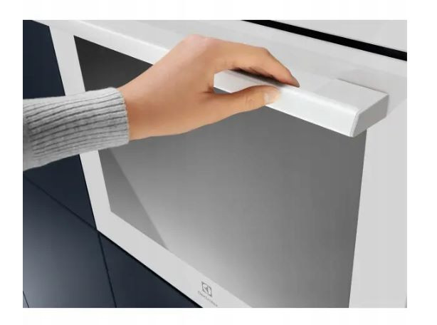 Piekarnik ELECTROLUX EOE7F31V - zdjęcie 6