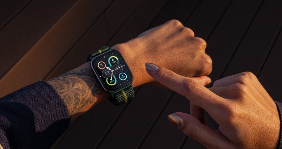 Motorola Moto Watch Fit - zdjęcie 4