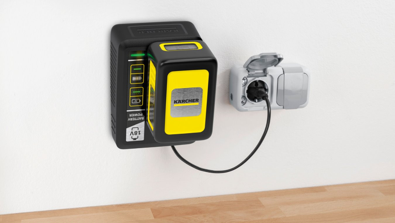 Szybka ładowarka + akumulator KARCHER 18V 5Ah - zdjęcie 1