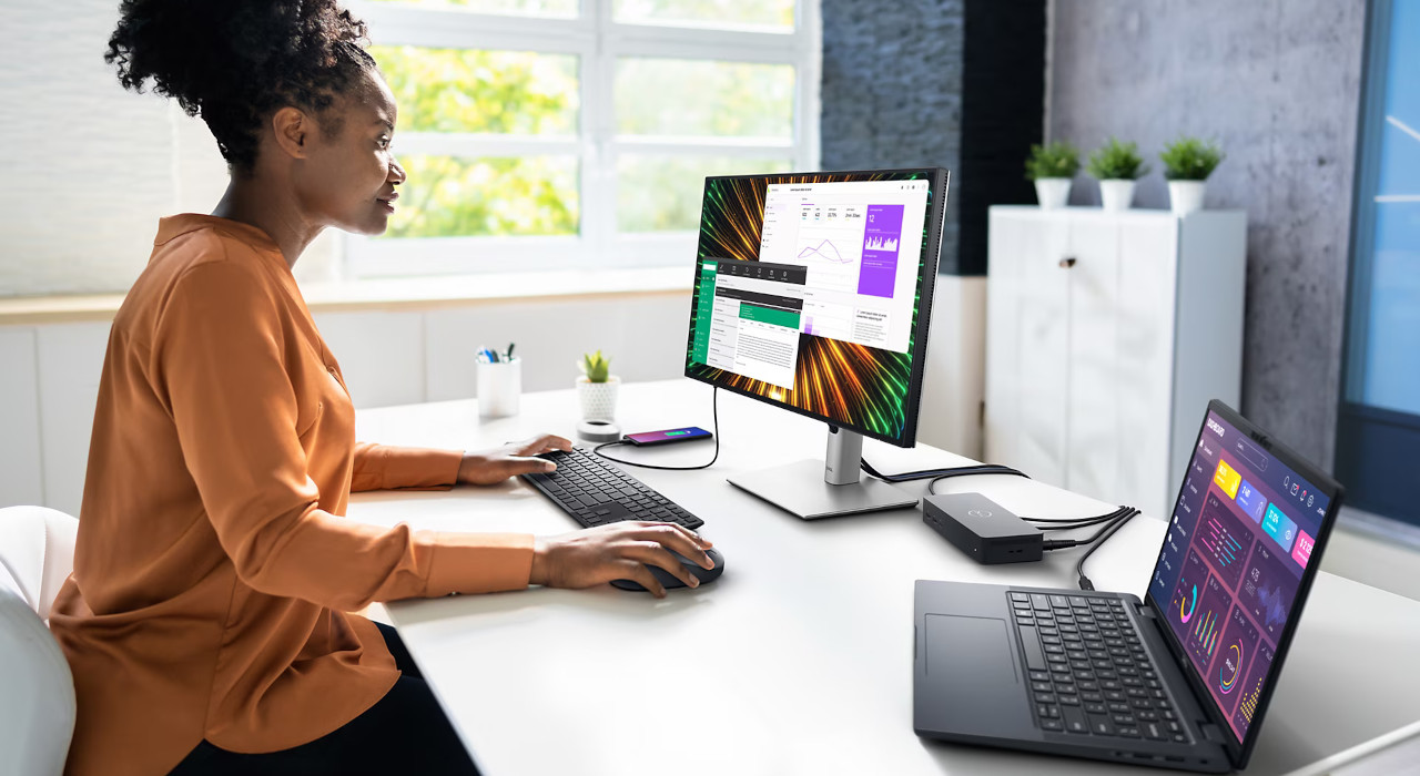 MONITOR DELL LED 24" U2424H - zdjęcie 5